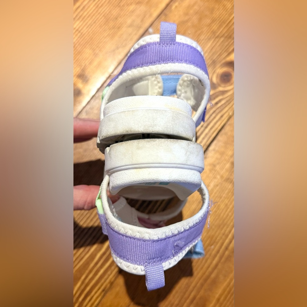 Oshkosh B'Gosh Multicolor Adjustable Toddler Sandals Size 10 - Picture 7 of 8
